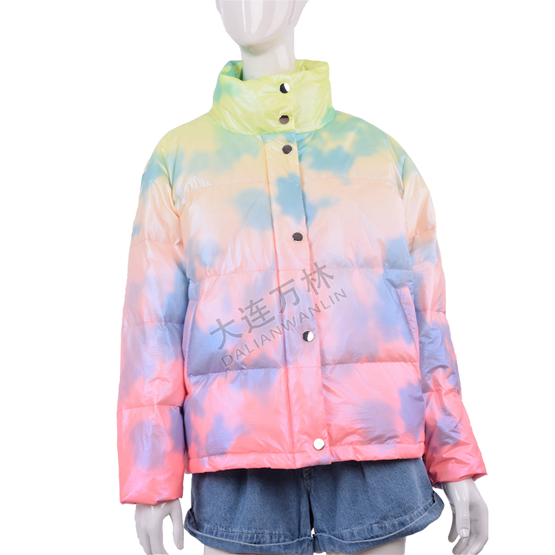 印花短款立領(lǐng)羽絨服