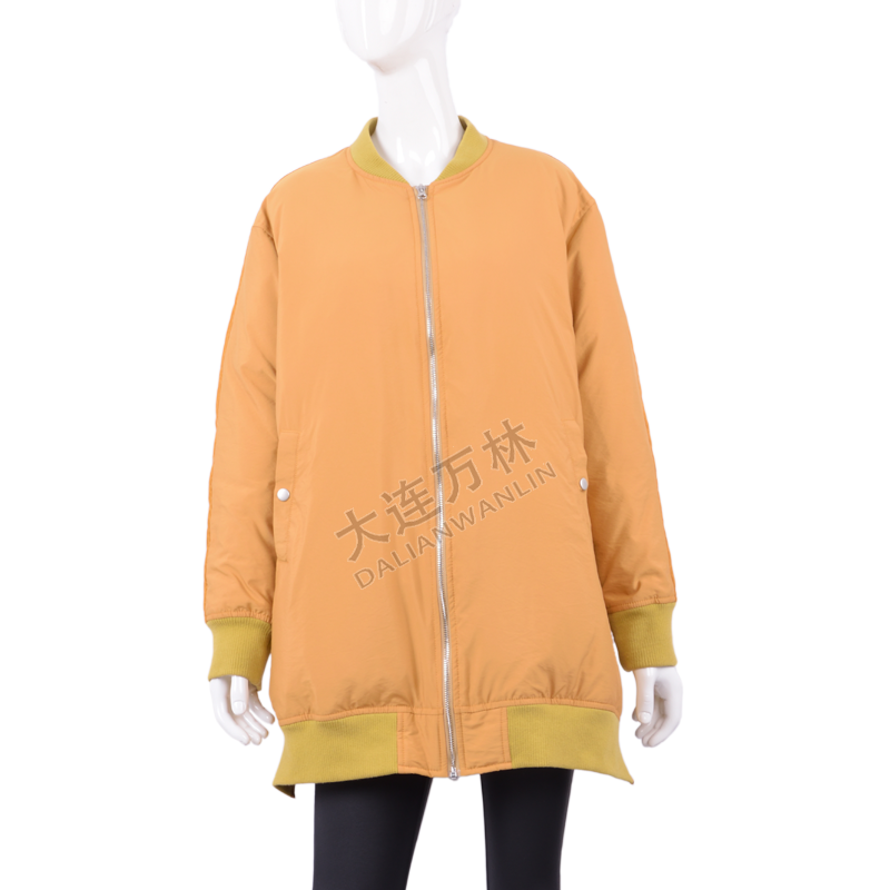 棒球款輕薄羽絨服